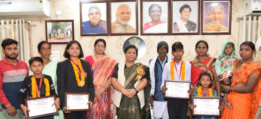 Governor Sushri Anusuiya