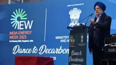 Shri Hardeep S. Puri, Minister of Petroleum & Natural Gas