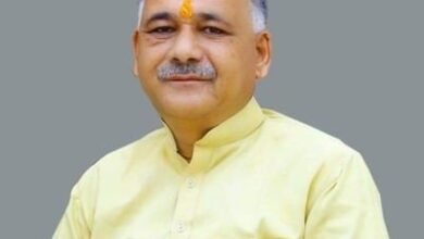 Minister of State for School Education Shri Inder Singh Parmar
