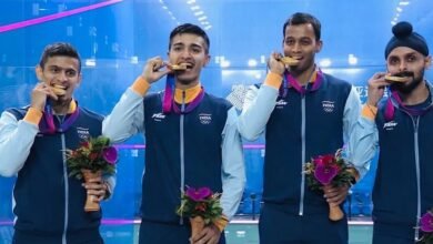 India beat Pakistan to win gold in men's team squash
