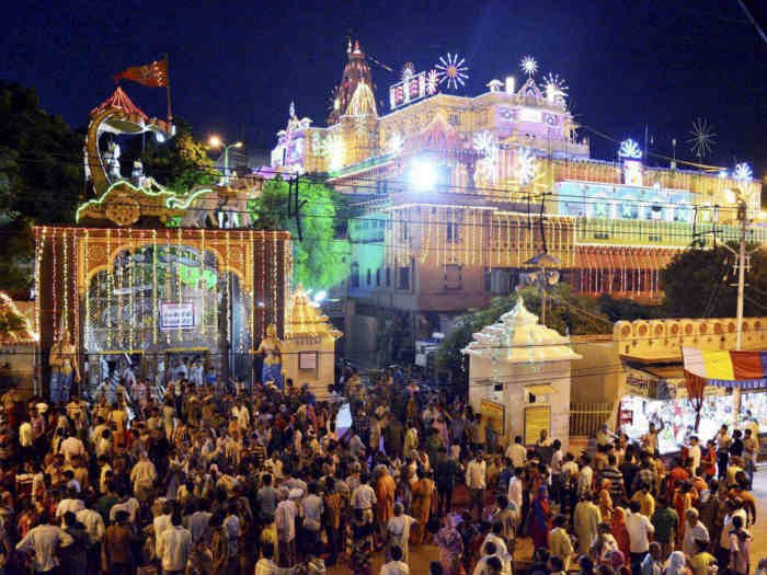 मथुरा जन्माष्टमी मनाने के लिए पूरी तरह तैयार
