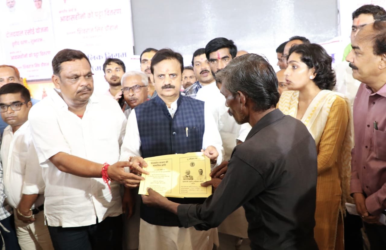 उज्ज्वला योजना में 450 रूपये में मिलेगा गैस सिलेण्डर