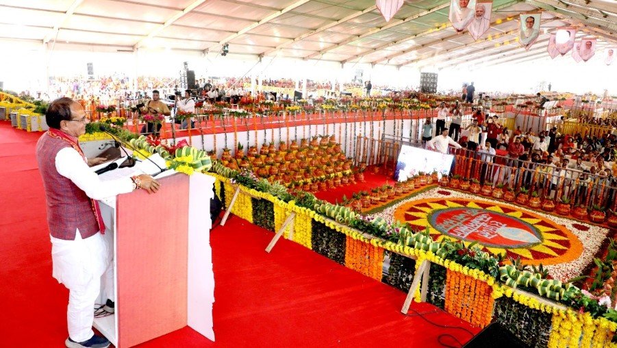 ओरछा में 81 करोड़ के श्री राम राजा लोक के भव्य निर्माण का भूमि-पूजन