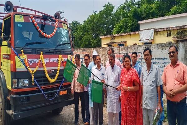 मुख्यमंत्री अन्नदूत योजना से युवाओं को मिल रहा है रोजगार