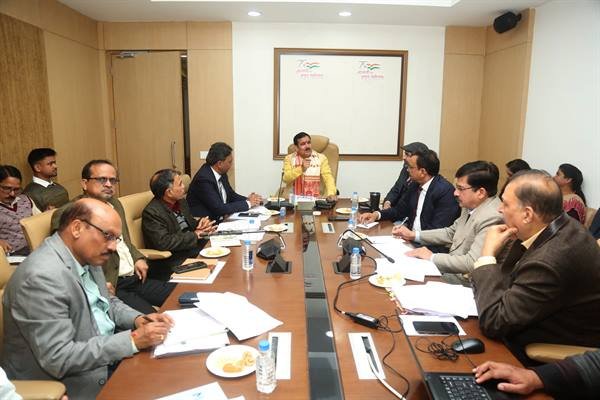 सिर्फ बिल्डिंग बनाना नहीं रोजगारमूलक प्रशिक्षण देना है मुख्य उद्देश्य