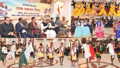 हमें अपने देश की समृद्ध सांस्कृतिक विरासत पर गर्व करना चाहिए - श्री हरिचंदन