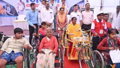 कलेक्टर सुश्री नम्रता गांधी