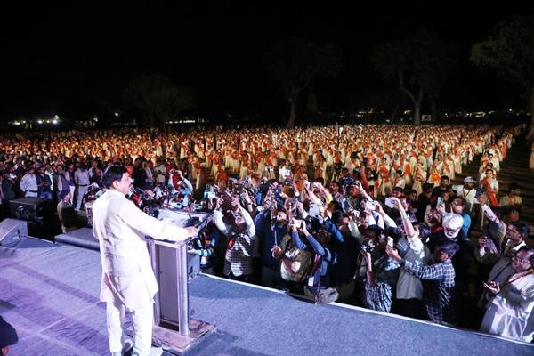 खजुराहो में राग बसंत की लय पर बना गिनीज़ वर्ल्ड रिकॉर्ड