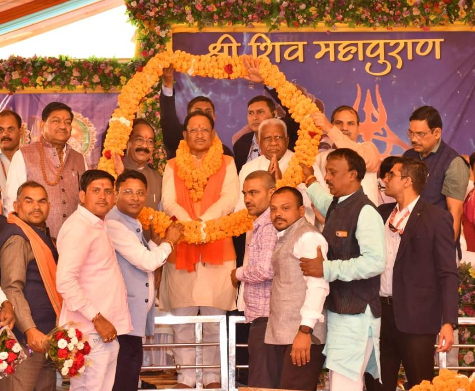 ग्राम छिरहा से झलियापुर तक सड़क मार्ग की घोषणा की