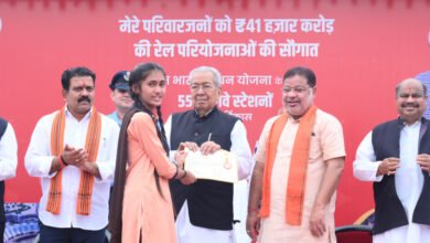 भारत दुनिया की सबसे तेजी से बढ़ती रेल नेटवर्क प्रणाली है-राज्यपाल