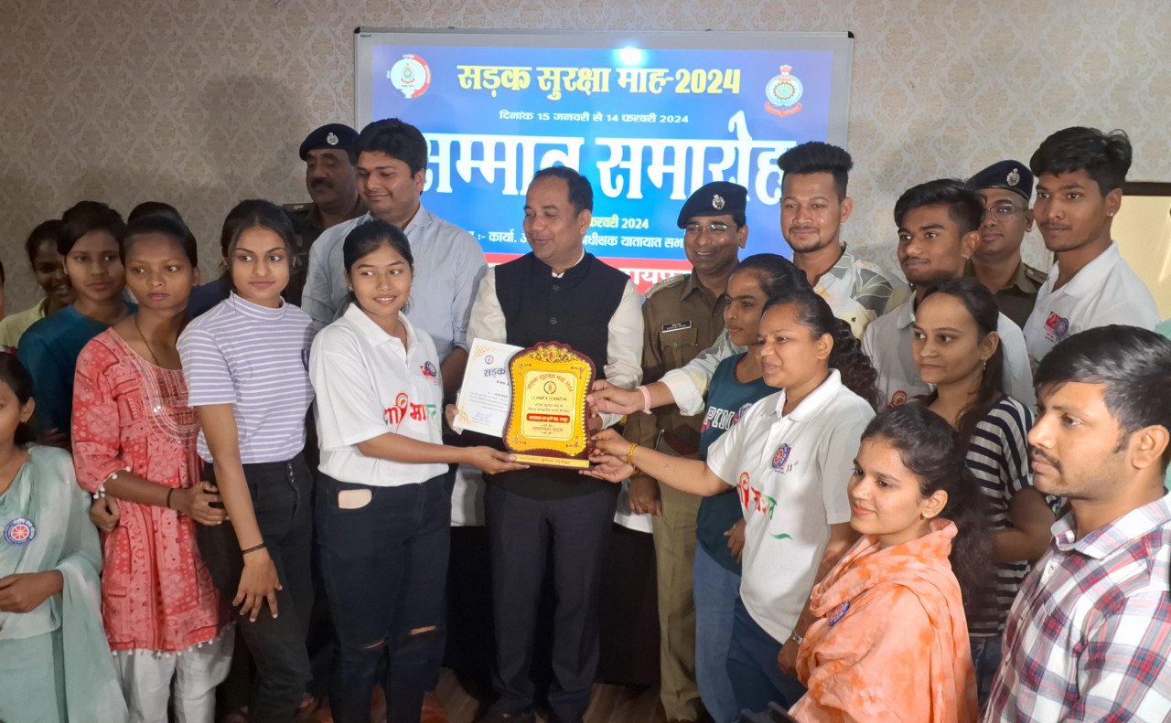 सिविल सोसाइटी डॉ गौरव सिंह