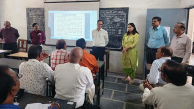 कलेक्टर ने किया प्रशिक्षण कार्यक्रम का अवलोकन