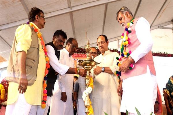 खण्डवा जिले के 84.94 करोड़ रुपये