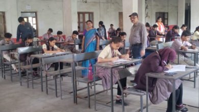 बोर्ड परीक्षा केन्द्रों का निरीक्षण