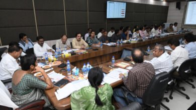 श्रम मंत्री श्री देवांगन