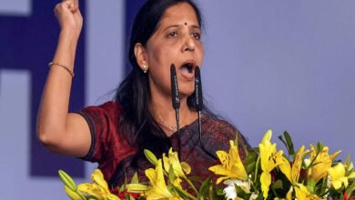 अरविंद केजरीवाल की पत्नी सुनीता दिल्ली