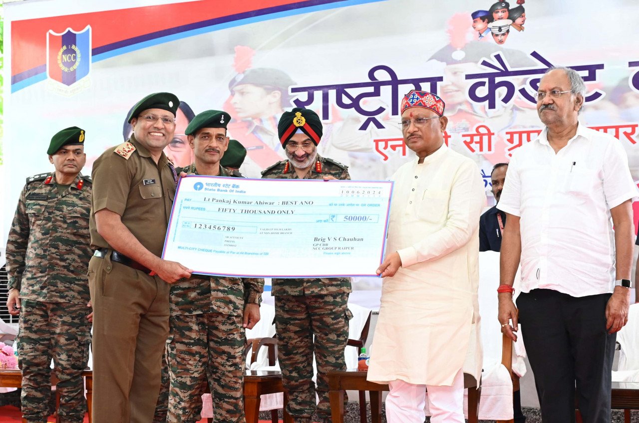 गणतंत्र दिवस परेड नई दिल्ली में शामिल कैडेट्स