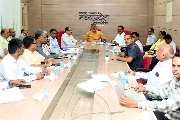 पंचायतों को स्वावलंबी बनाना है विभाग का प्राथमिक उद्देश्य