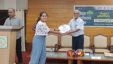 पोस्टर प्रतियोगिता में दिव्यांग श्रेणी से प्रथम