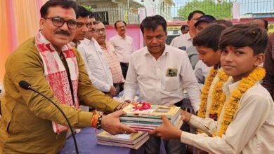 रोजगार राज्यमंत्री श्री टेटवाल ने स्कूल चलें हम