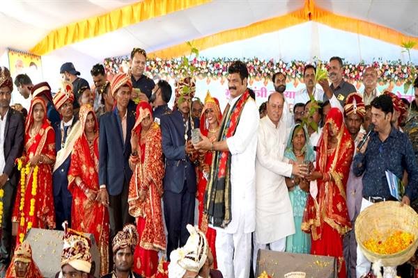 प्रदेश सरकार की कन्यादान योजना ने खत्म की माता-पिता की चिंता