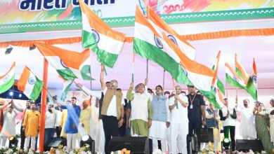 वीर सपूतों के बलिदान से मिली है आजादी