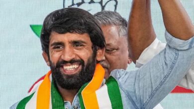 Days after joining Congress