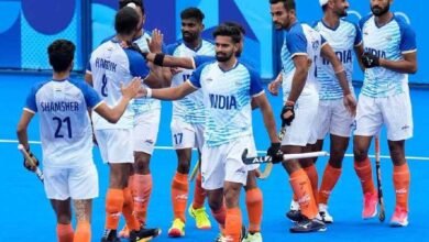 India beat Pakistan 2-1