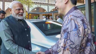 PM Modi arrives in Singapore for two-day visit