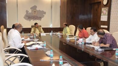 उत्पादों के देश-विदेश में निर्यात के भी हों प्रयास