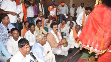 उपमुख्यमंत्री श्री विजय शर्मा ने कबीरधाम जिले के ग्राम दैहानडीह में ग्रामवासियों