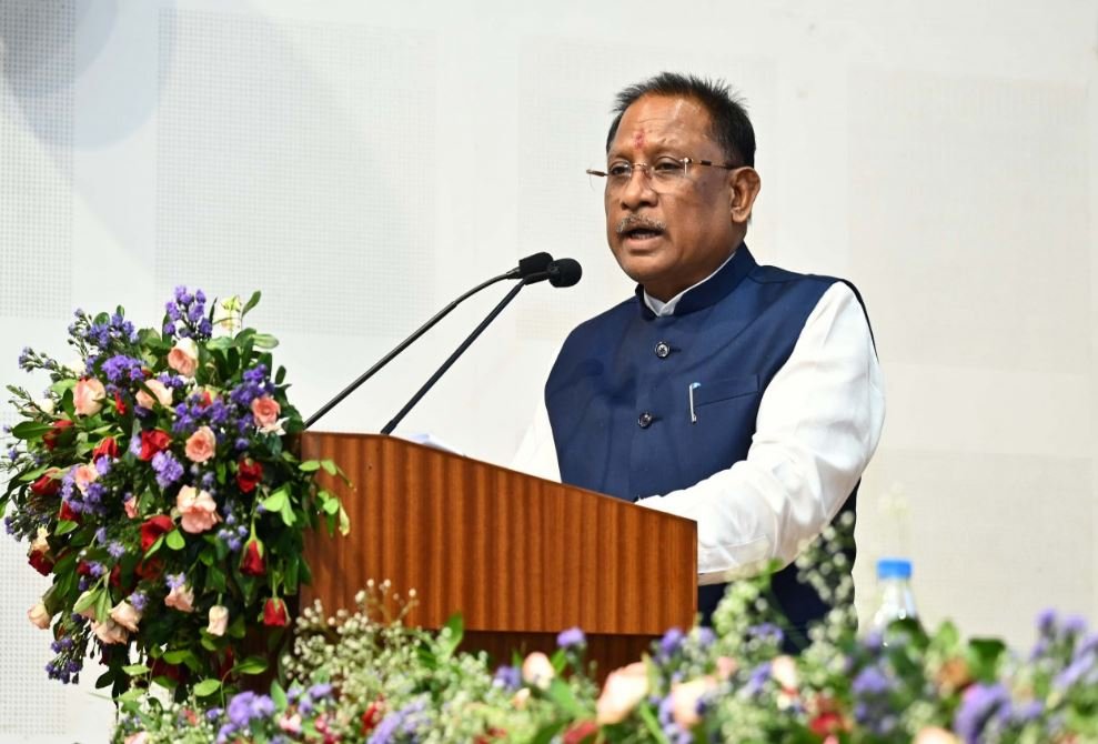 योजनाओं के क्रियान्वयन में कोताही बर्दाश्त नहीं की जाएगी