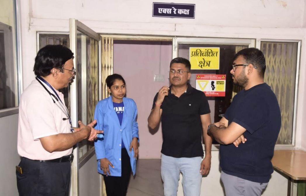 सिम्स व जिला अस्पताल में बहुत जल्द मिलेगी व्हाट्सएप से पैथोलॉजी जांच रिपोर्ट