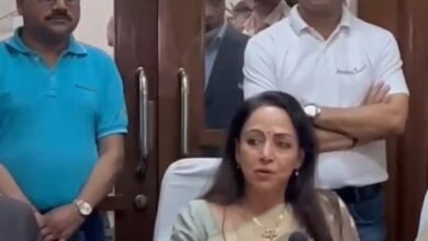 हेमा मालिनी