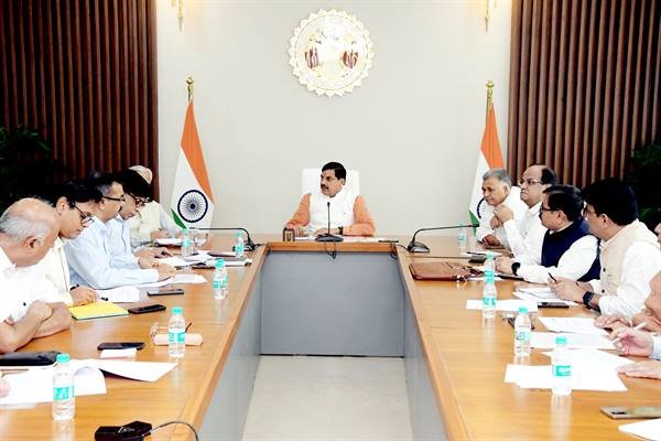 उच्च शिक्षा में उपयोगी नवाचार जारी रहें