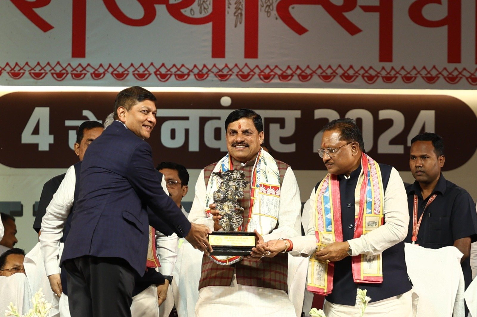 छत्तीसगढ़ और मध्यप्रदेश का प्रेम सगे भाईयों की तरह