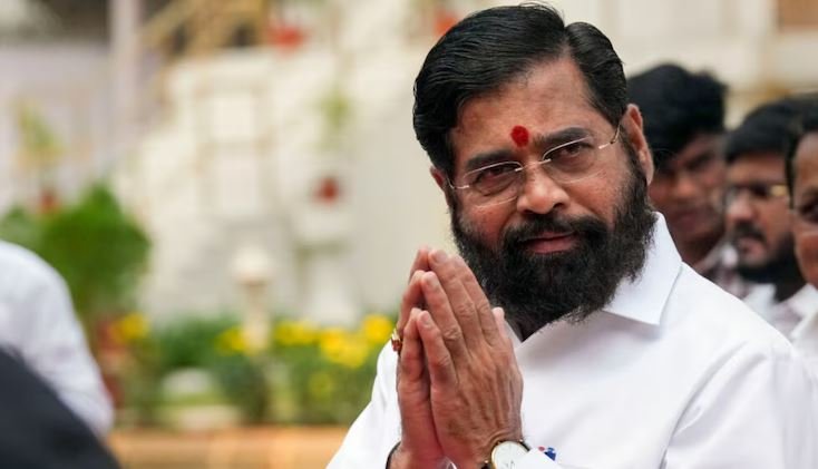 Flaming torch is medium to set houses