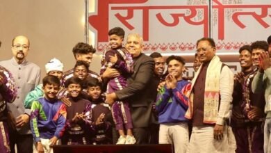 अबूझमाड़ के बच्चों को किया दिल्ली आमंत्रित