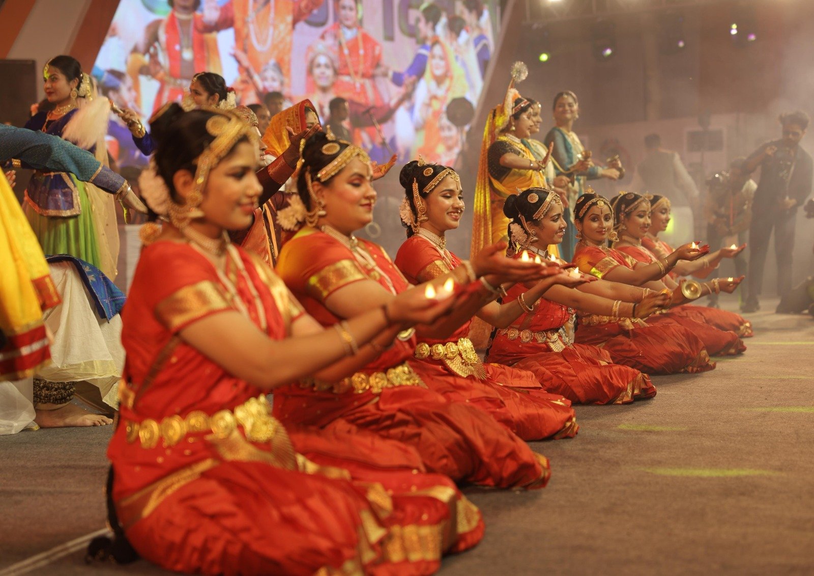 राज्योत्सव के कार्यक्रमों का शुभारंभ