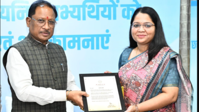 Raipur Aastha Sharma, who was selected at third position in PSC exam, expressed her gratitude on being felicitated by Chief Minister