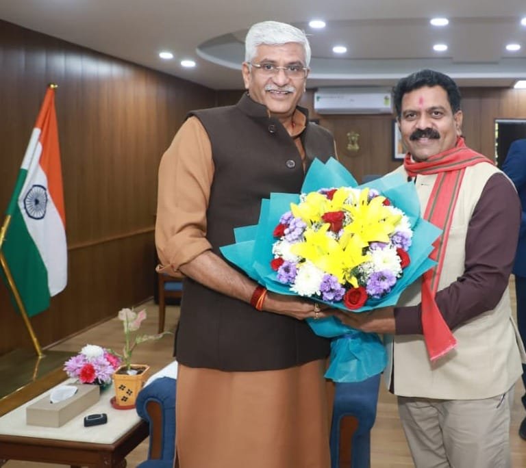 Deputy Chief Minister Sharma met Union Tourism Minister Gajendra Singh Shekhawat